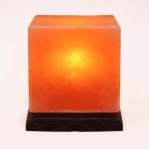 PINK CUBE HIMALAYA SALT LAMPE M. LED - NATURLIG SALTKRYSTAL - salt lampe - SALZWERK BERLIN - StudioBuus
